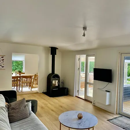 Modern And Cozy Jægerspris
